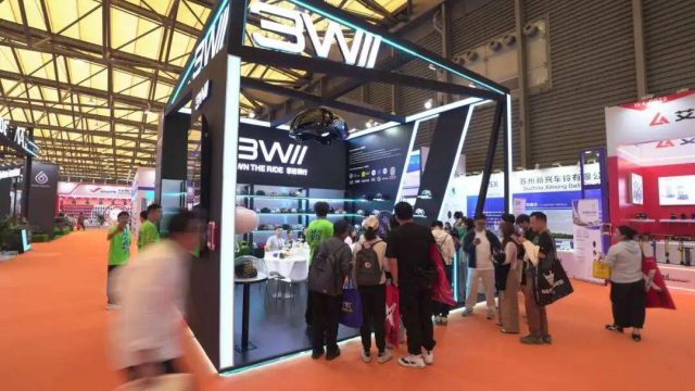 2026上海展最火爆的竟然是他？黑马新品、限定涂装、大客户签单……4天狂欢圆满收官！ 