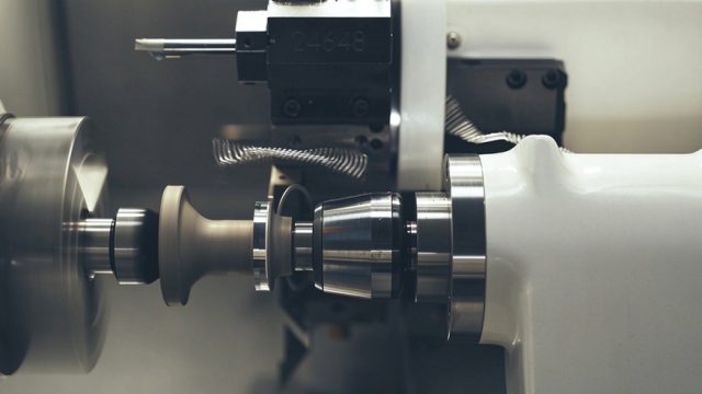 掌控“心脏”的硬核演进：UPVINE静藤自建花鼓工厂背后的技术逻辑与品牌雄心